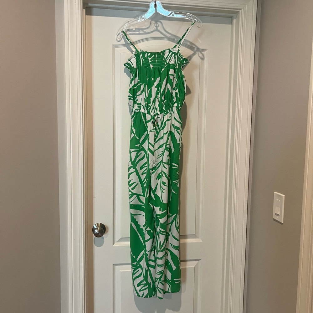 Girls Lilly Pulitzer Green and Cream Tropical Romper.